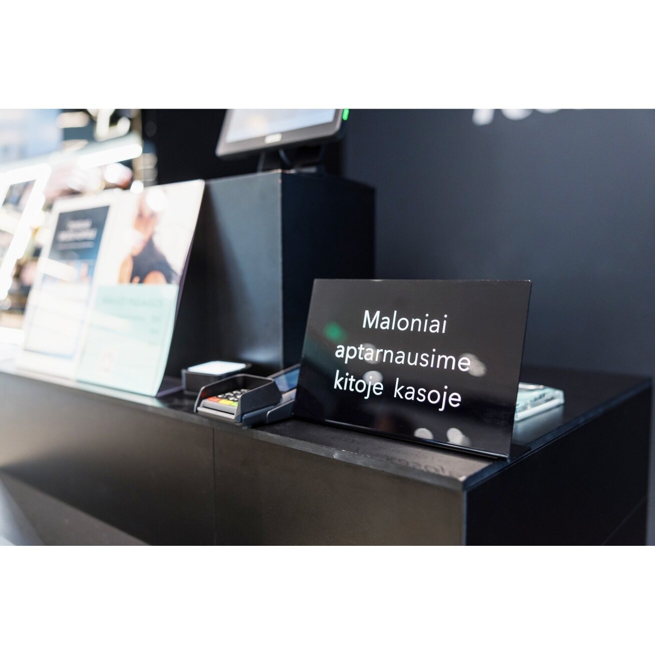 Cash desk information stand MALONIAI APTARNAUSIME KITOJE KASOJE 4