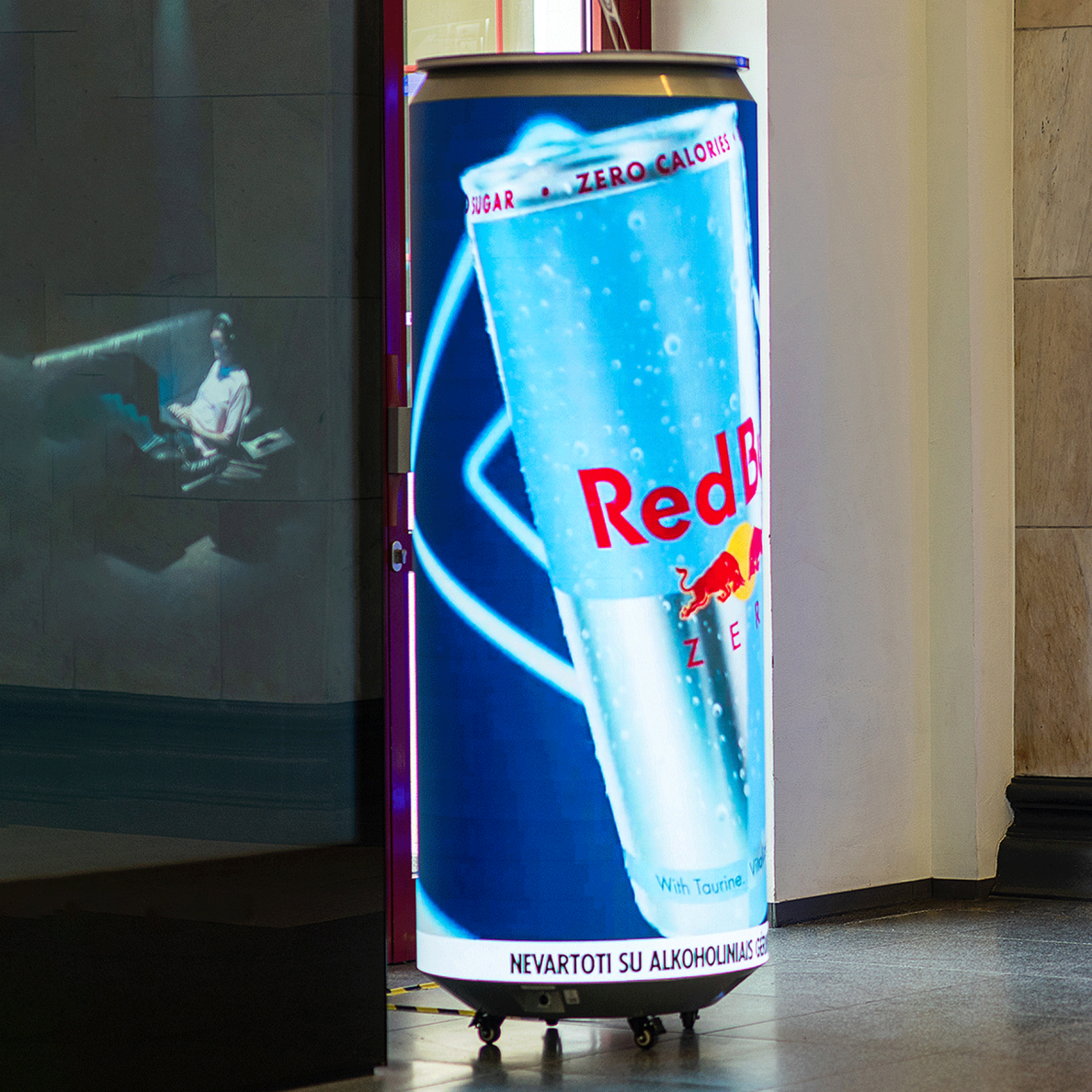 LED can RED BULL 1 LED can RED BULL 1
